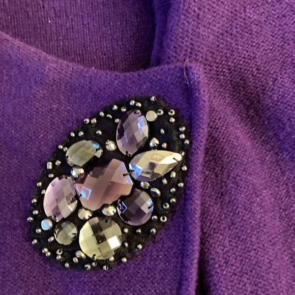 Wool cardigan sweater with clasp - Picture 4 of 6